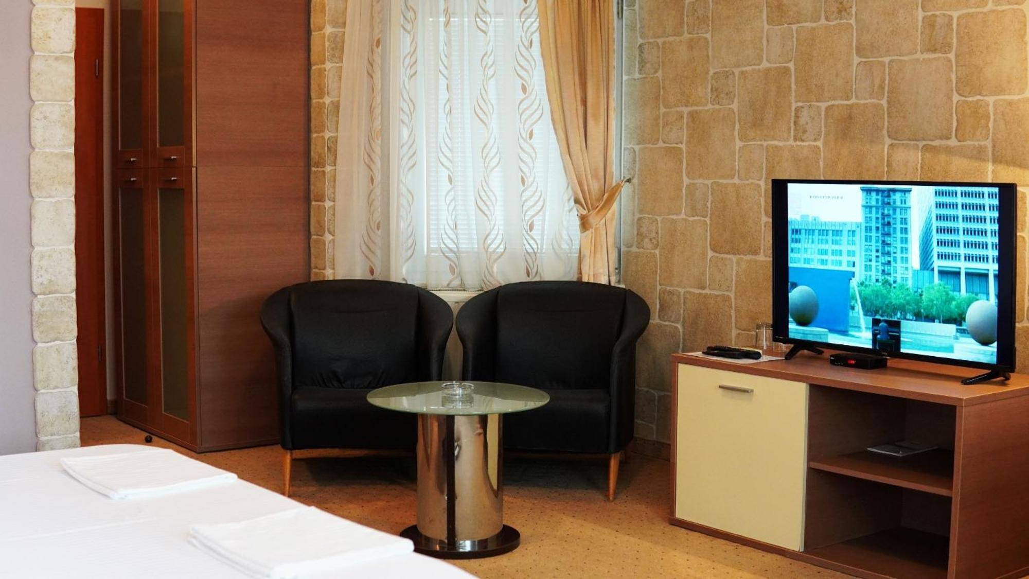 Hotel Vila Ivankovic Buna エクステリア 写真